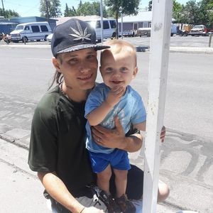 Meet your Posher, Levi